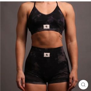 DARC SPORT LOBOS SEAMLESS EVERSON "TRAINING" SHORTS IN PURPLE NIGHT MARBLE SZ M